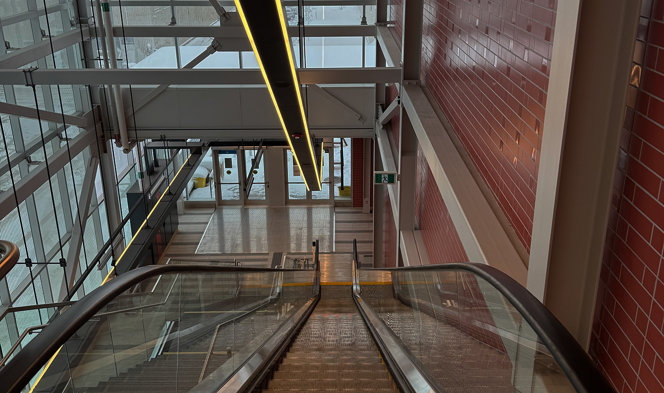 REM escalator