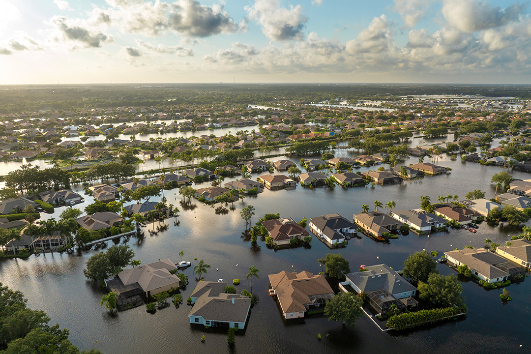 Flooding and houses in Florida