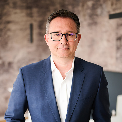 Peter Donal Profile Image