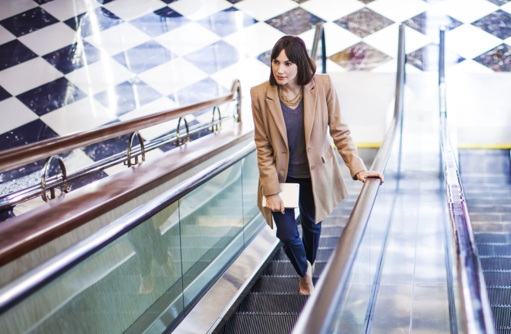 公共エスカレーター | トラベレーター | 日本オーチス